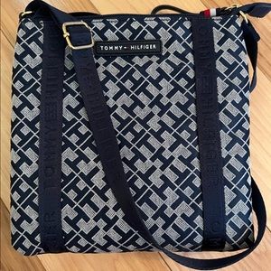 Tommy Hilfiger Purse